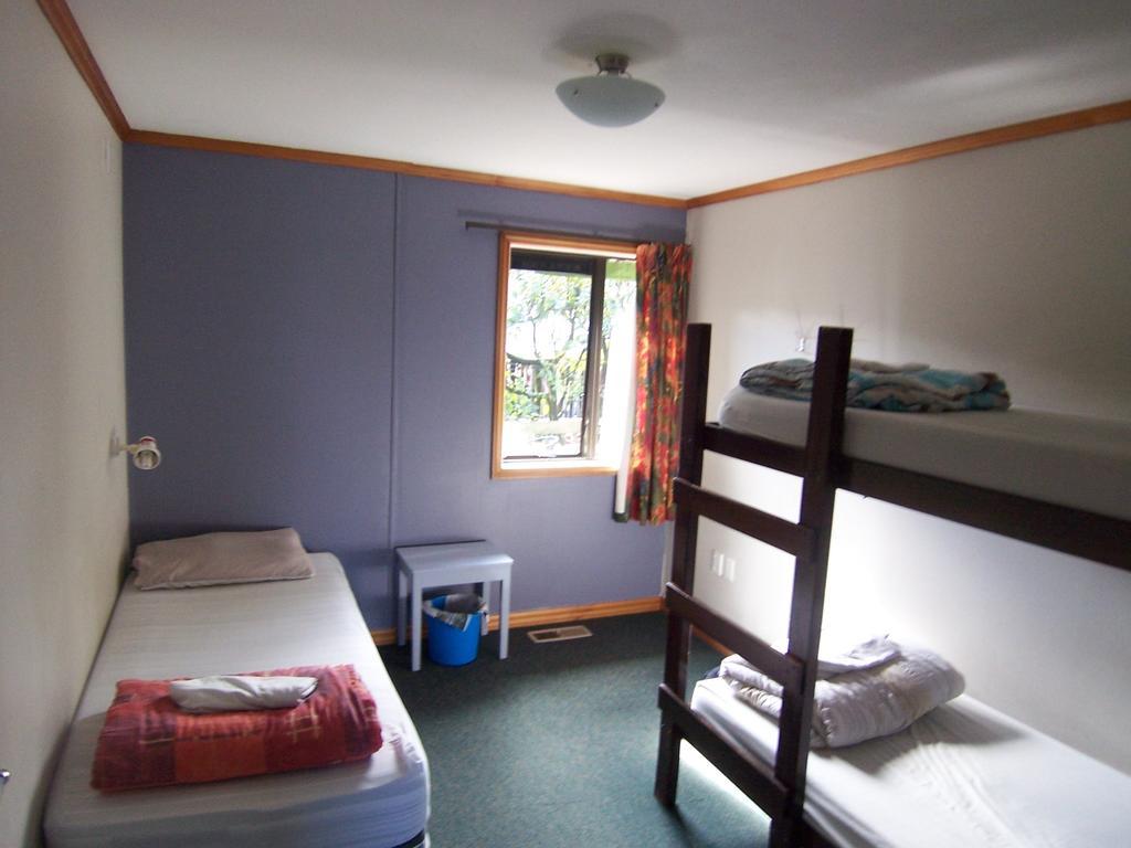 Rainbow Lodge Backpackers Taupo Room photo